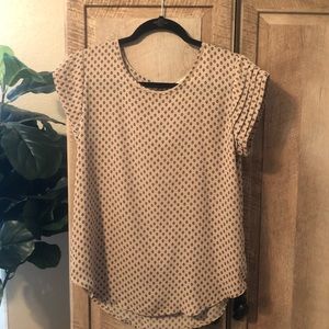 NWOT tan and black blouse